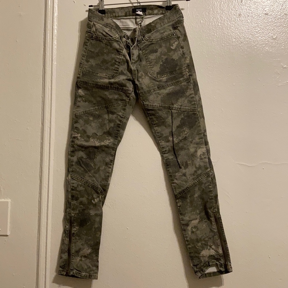 Camo BDG Jeans